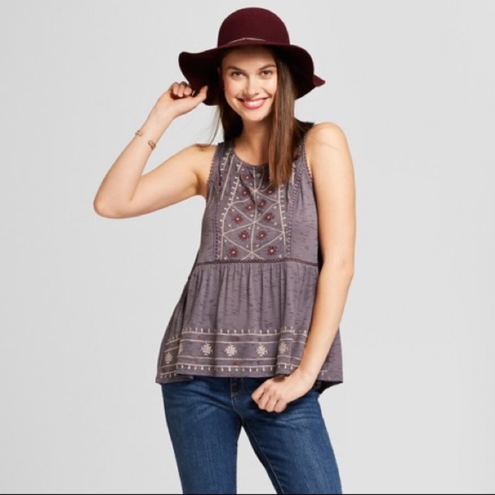 Knox Rose embroidered tank